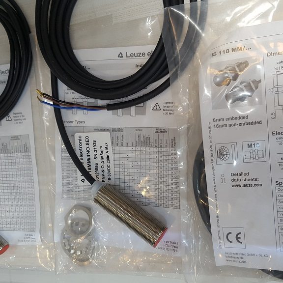 سنسور القایی Leuze